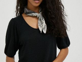 GAP tricou de in culoarea negru